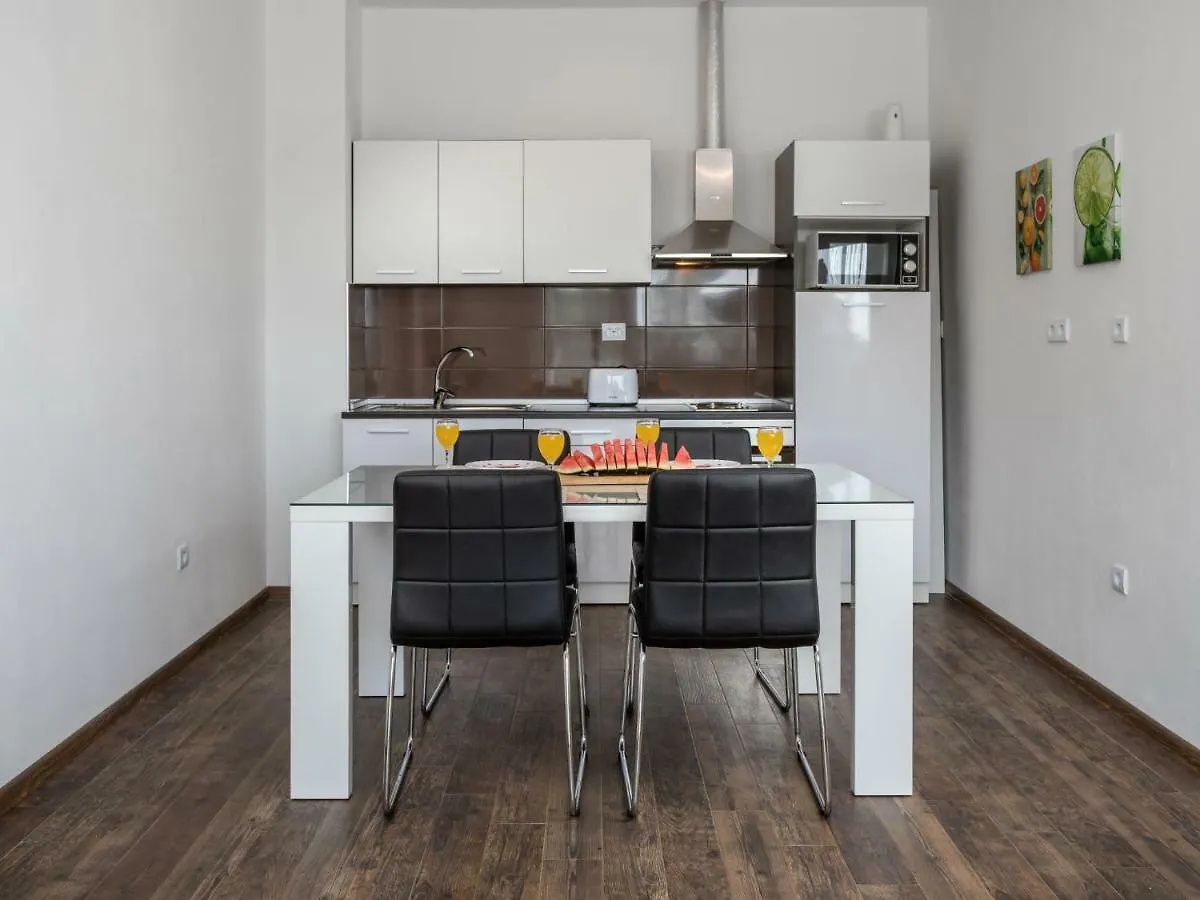 Apartment Gavric Loborika