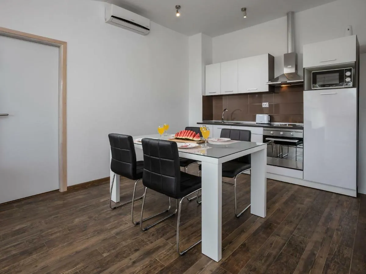 Apartment Gavric  Loborika